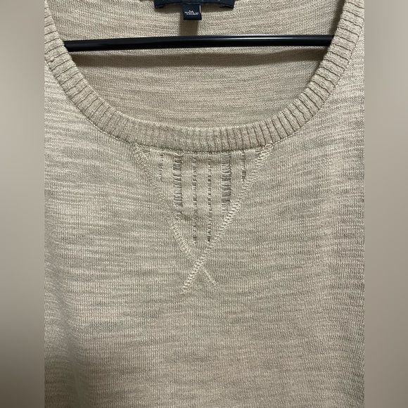 Cable & Gauge Women’s Tan Sweater Size Medium - Picture 7 of 11